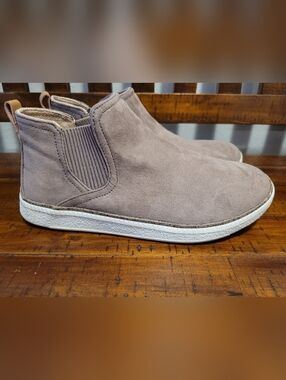 Dr. Scholl's See Me Sneaker